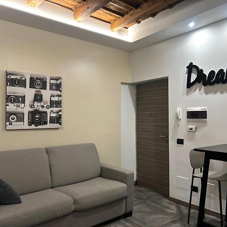 Davinci Apartament Near Duomo Milán Exterior foto